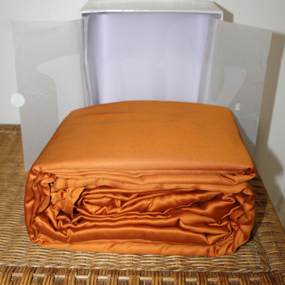 Buffy Sheet Set – Lyocell – Warm Terracotta / Rust - Picture 4 of 5
